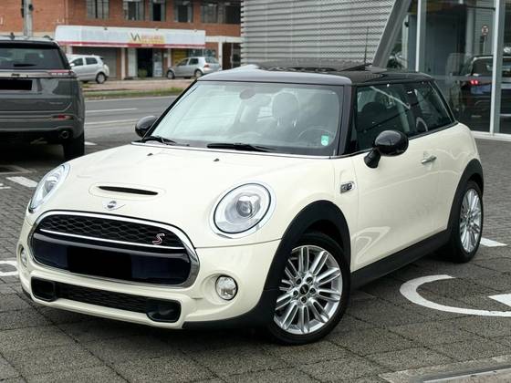 MINI COOPER 2.0 S EXCLUSIVE 16V TURBO GASOLINA 2P AUTOMÁTICO